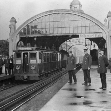 Der U-Bahnhof Nollendorfplatz c.a. 1920