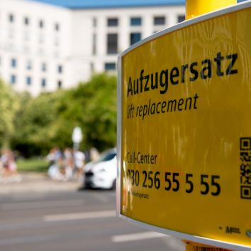 Aufzugersatz: Rufnummer für BVG MUVA